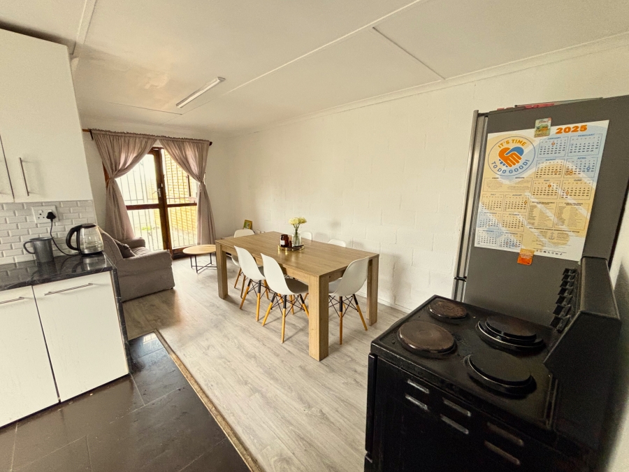 3 Bedroom Property for Sale in Rocklands Western Cape